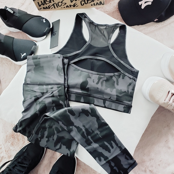 ALPHA🦓🦓 CAMO LEGGINGS - Picture 12 of 13